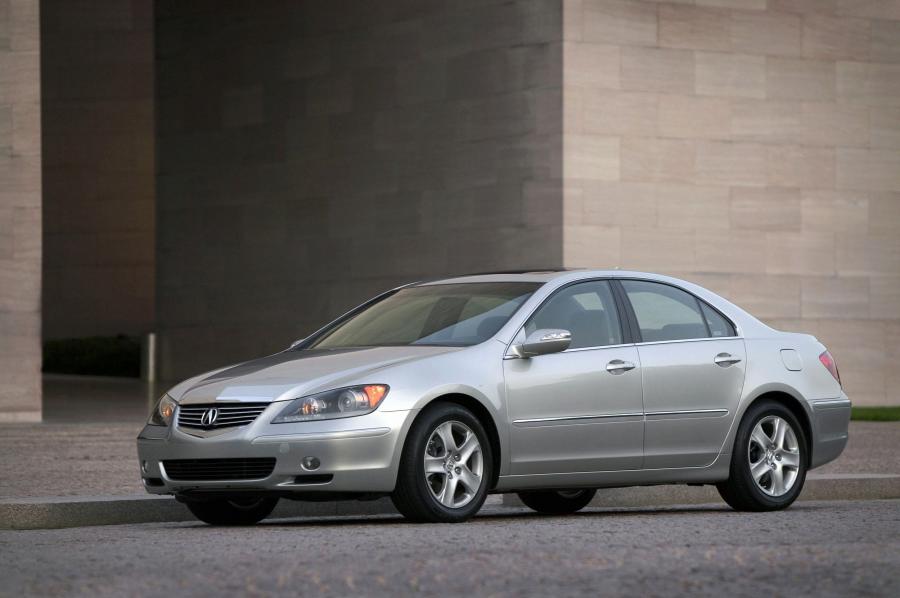  Acura RL (KB1) 2004 года  (фото 1 из 28)